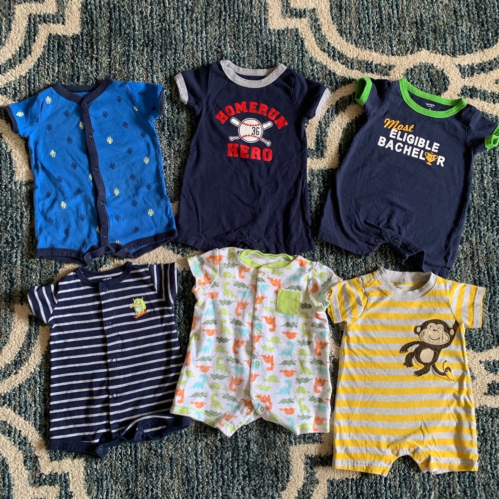Bundle lot 6 Carters rompers 3 months